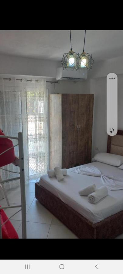 Arjan Dyli Guesthouse Ksamil Exteriör bild