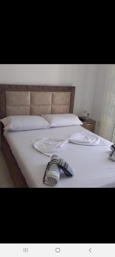 Arjan Dyli Guesthouse Ksamil Exteriör bild